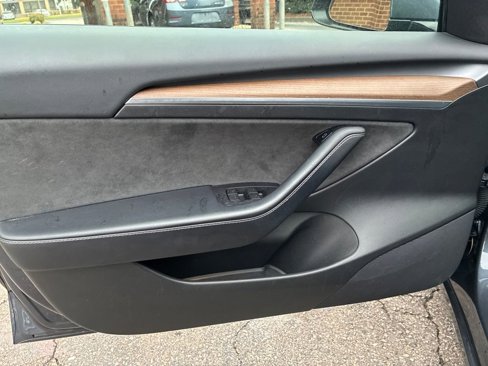 Used 2022 Tesla Model 3 Long Range image 10
