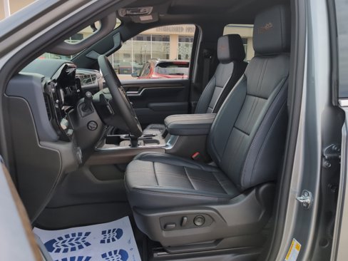 New 2026 Chevrolet Silverado 1500 High Country w/ Technology Package image 32