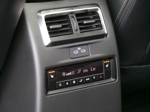 New 2025 MAZDA CX-70 3.3 Turbo w/ Premium Plus Pkg image 10