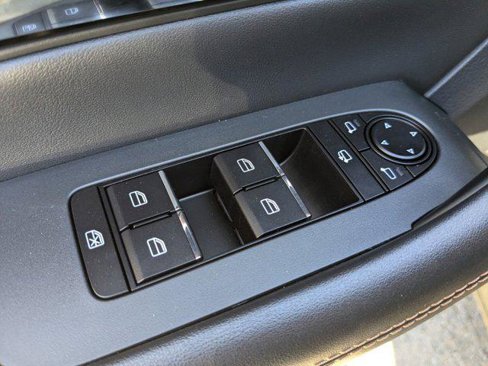 New 2025 MAZDA CX-90 Plug-In Hybrid w/ Premium Plus image 25