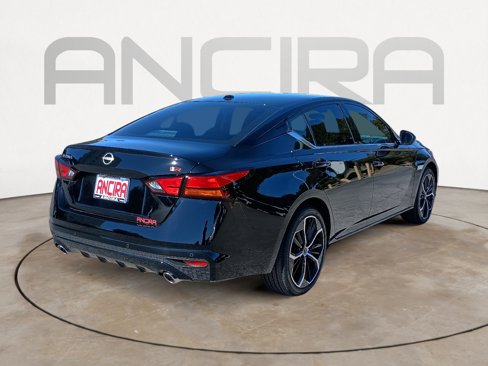 New 2025 Nissan Altima 2.5 SR image 11