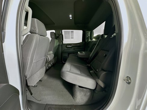 Used 2024 GMC Sierra 1500 Elevation image 26