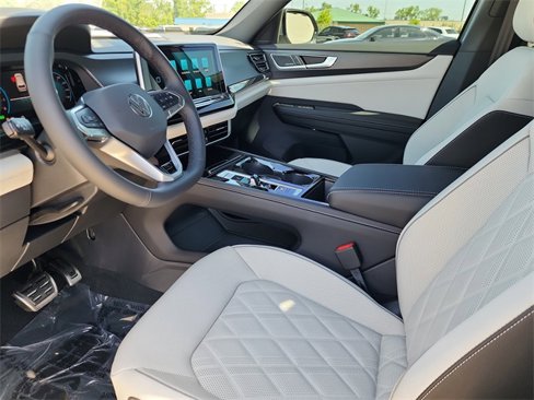 New 2025 Volkswagen Atlas Cross Sport SEL Premium R-Line image 14