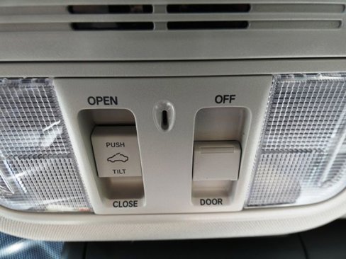 Used 2022 Honda Accord EX-L image 25