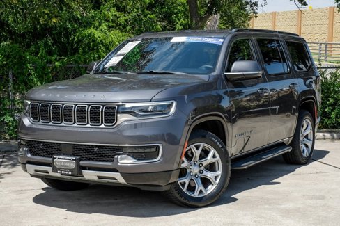 Used 2022 Jeep Wagoneer Series II image 11