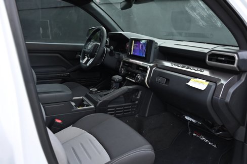 Used 2025 Toyota Tacoma TRD Off-Road image 20