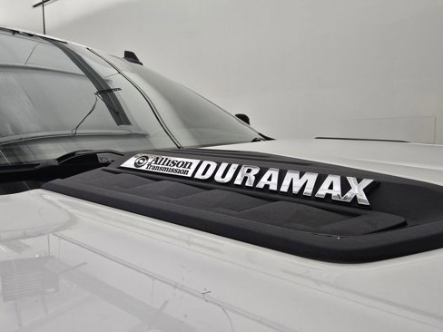 Used 2024 Chevrolet Silverado 2500 LT image 34