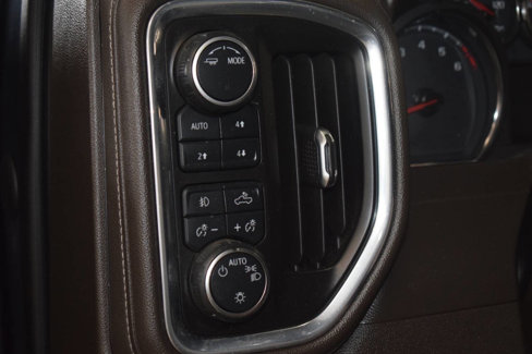 Used 2021 Chevrolet Silverado 1500 LT Trail Boss w/ Bed Protection Package image 95