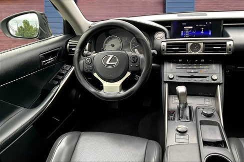 Used 2016 Lexus IS 300 AWD w/ Premium Package image 5