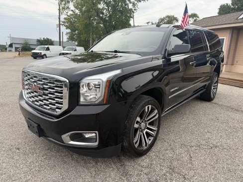 Used 2019 GMC Yukon XL Denali w/ Denali Ultimate Package image 10
