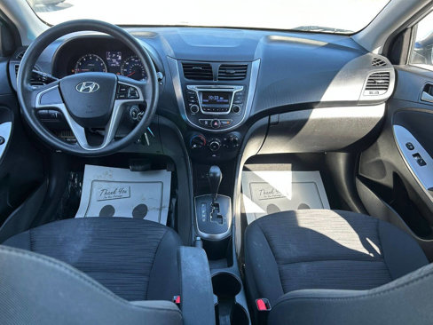 Used 2017 Hyundai Accent SE image 4