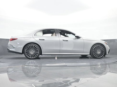 Used 2025 Mercedes-Benz E 350 Sedan image 72