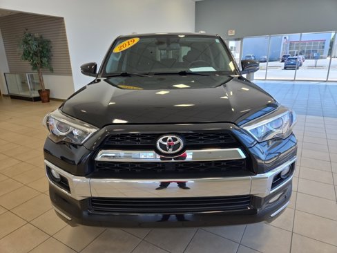 Used 2019 Toyota 4Runner Limited image 4