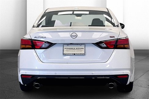 Certified 2024 Nissan Altima 2.5 SR w/ SR Premium Package image 3