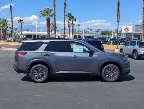 New 2025 Nissan Pathfinder SV image 5