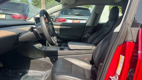 Used 2021 Tesla Model 3 Long Range image 9