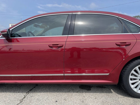 Used 2017 Volkswagen Passat 1.8T SE image 6