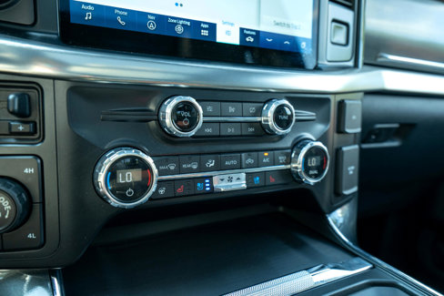 Used 2021 Ford F150 Lariat w/ Equipment Group 502A High image 30