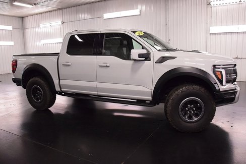 Used 2024 Ford F150 Raptor image 9