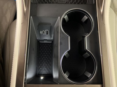 New 2025 Lincoln Nautilus Black Label w/ Jet Appearance Package image 17