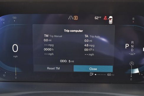 Used 2025 Volvo XC90 B6 Ultra w/ Protection Package Premier image 18
