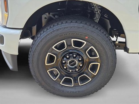 New 2026 Ford F350 Platinum image 10