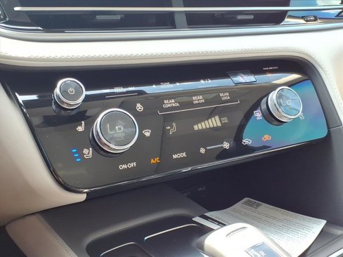 New 2026 INFINITI QX60 Luxe image 13
