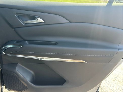 New 2026 Chevrolet Traverse LT w/ Sun and Wheel Package image 28
