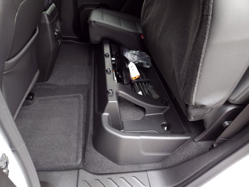 New 2026 GMC Canyon Elevation w/ Convenience Package image 30