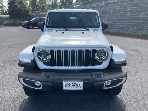 New 2025 Jeep Wrangler Sahara image 4