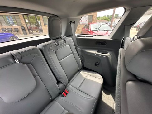 Used 2021 Lincoln Aviator Reserve w/ Class IV Trailer Tow Package image 30
