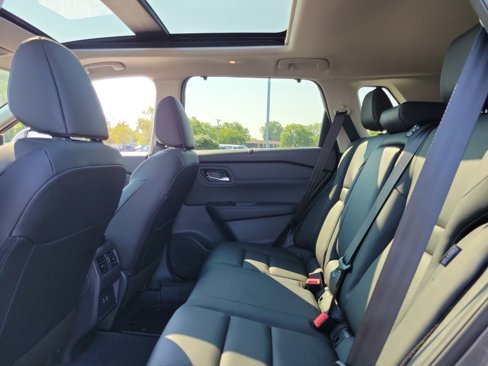 New 2026 Nissan Rogue SV w/ SV Premium Package image 11