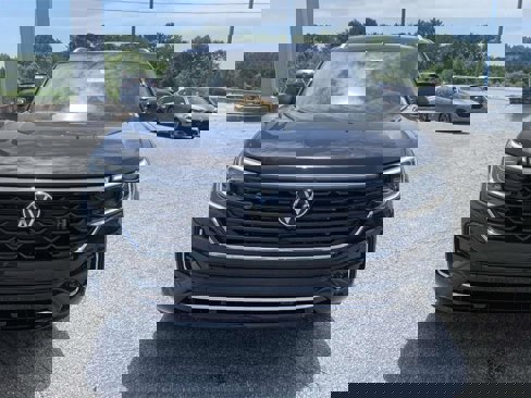 New 2025 Volkswagen Atlas SEL Premium R-Line image 9