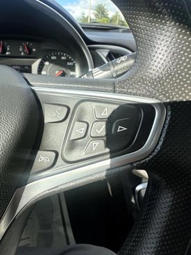 Used 2023 Chevrolet Malibu LT image 18