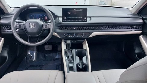 Used 2024 Honda Accord LX image 11