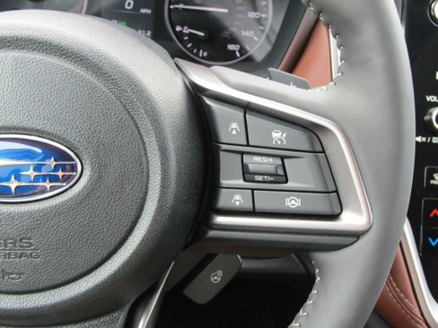 New 2025 Subaru Outback Touring XT image 9