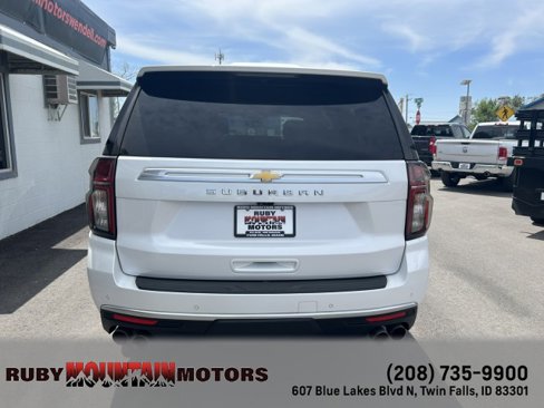 Used 2021 Chevrolet Suburban High Country w/ Premium Package image 23