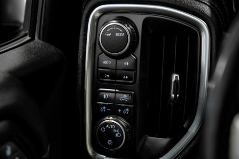 Used 2021 Chevrolet Silverado 1500 LT Trail Boss w/ Convenience Package II image 37