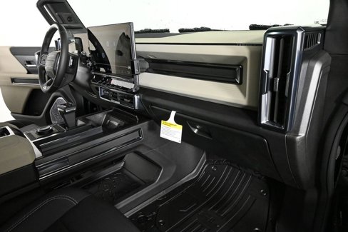 New 2026 GMC Hummer EV 4x4 Crew Cab image 24