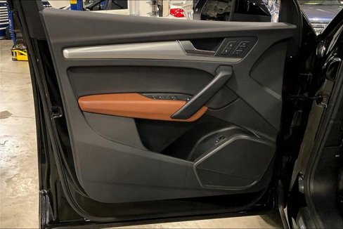 Certified 2025 Audi Q5 2.0T Premium image 23