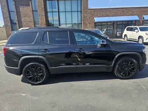 Certified 2023 GMC Acadia SLE w/ Driver Convenience Package image 8