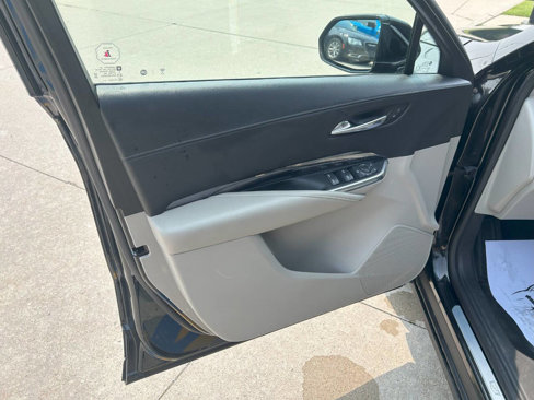 Used 2020 Cadillac XT4 Luxury image 27