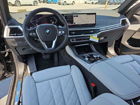 New 2026 BMW X5 sDrive40i image 18