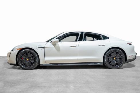 Used 2023 Porsche Taycan GTS image 25