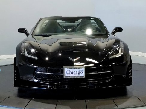 Used 2019 Chevrolet Corvette Stingray Convertible w/ 3LT Preferred Equipment Group image 2