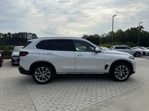 New 2026 BMW X5 sDrive40i image 7