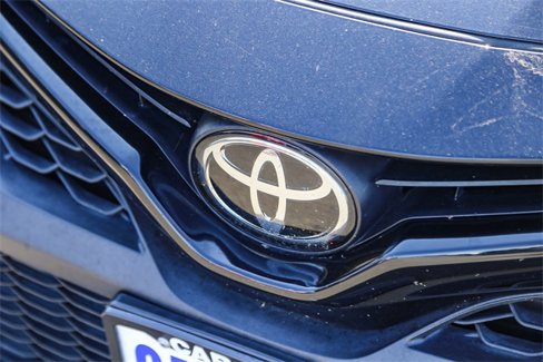 Used 2023 Toyota Camry SE image 6