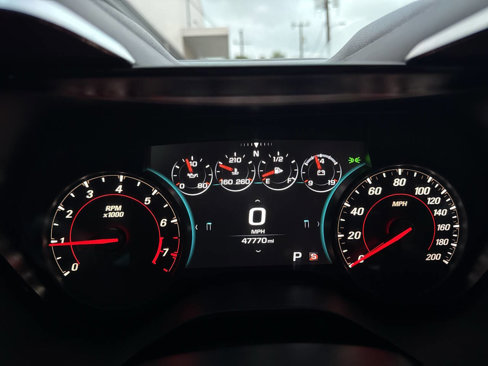 Used 2018 Chevrolet Camaro SS image 31