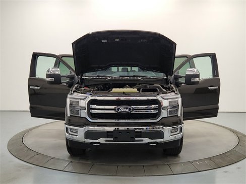 Used 2024 Ford F150 Lariat w/ Equipment Group 502A High image 11
