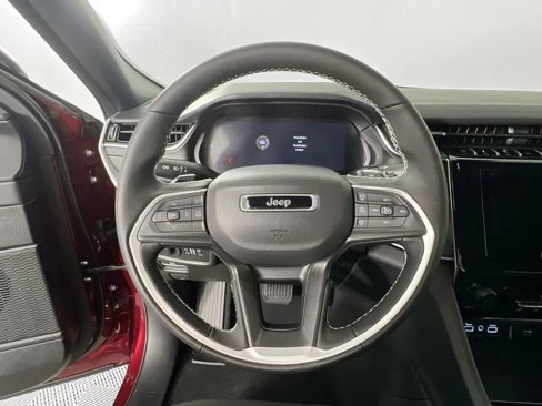 New 2025 Jeep Grand Cherokee L Laredo w/ Luxury Tech Group I image 12